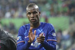 开云官网-罗马诺：就引入杰克逊一事，拜仁本周一已和切尔西直接联系