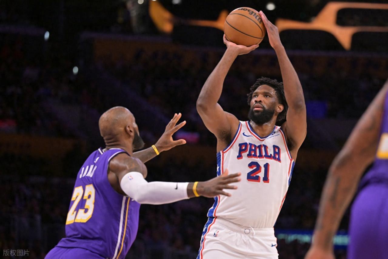 kaiyun-东契奇伤退，湖人逆转76人，谁是赢球功臣？数据不说谎！里皇太强